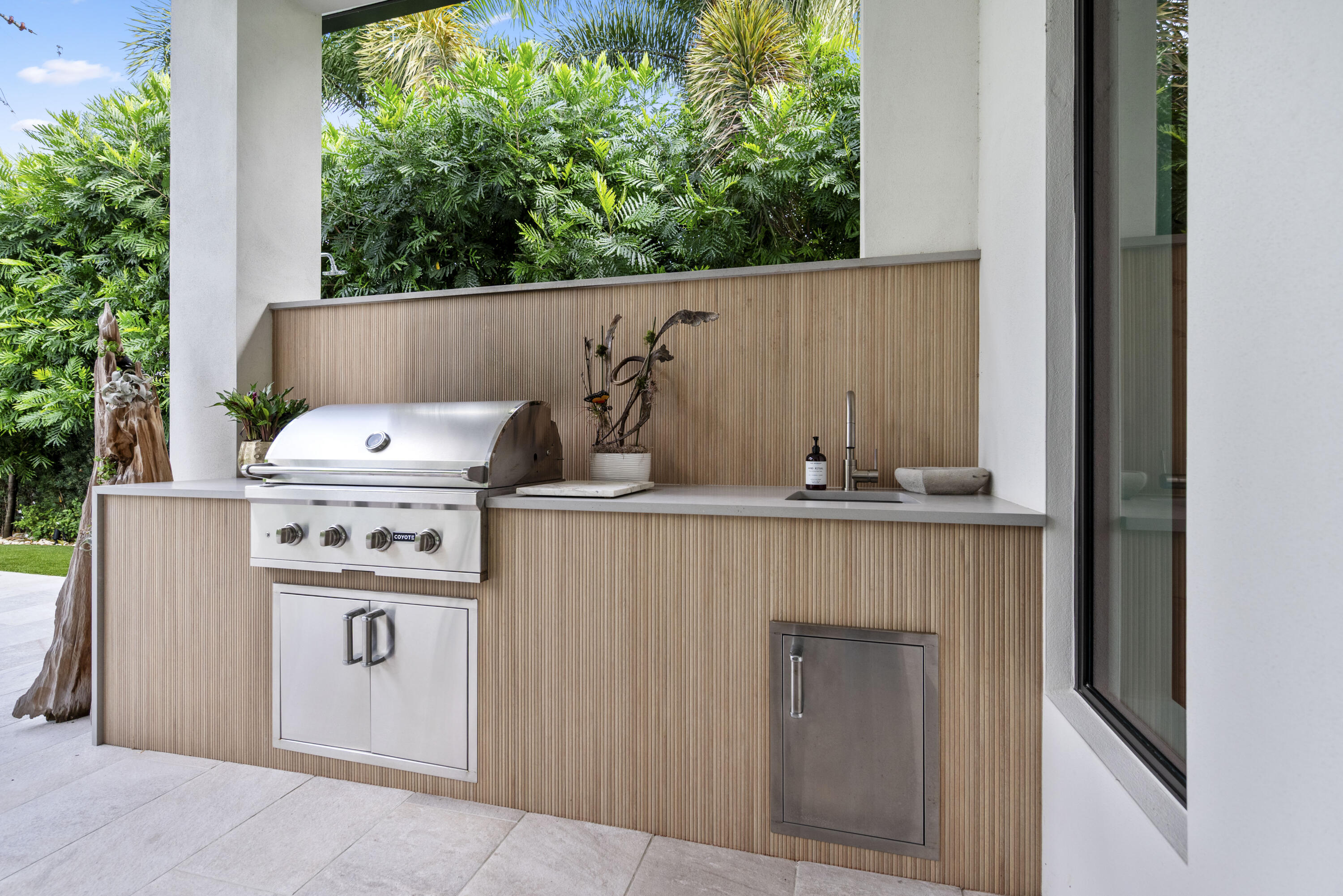 OCEAN HEIGHTS - Residential