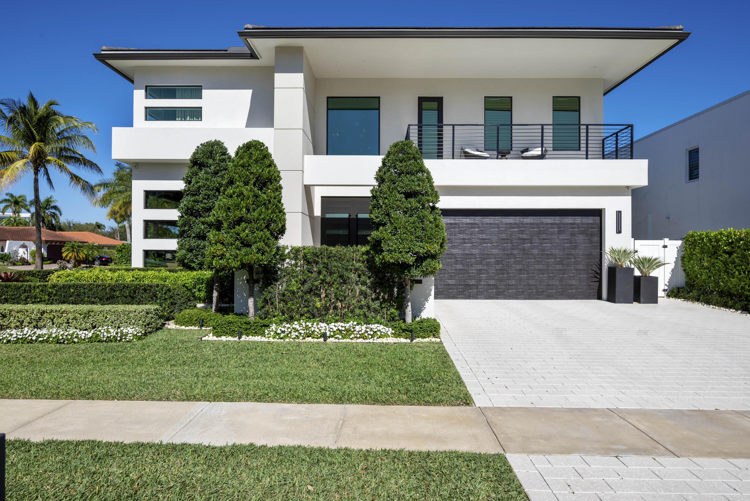 OCEAN HEIGHTS - Residential