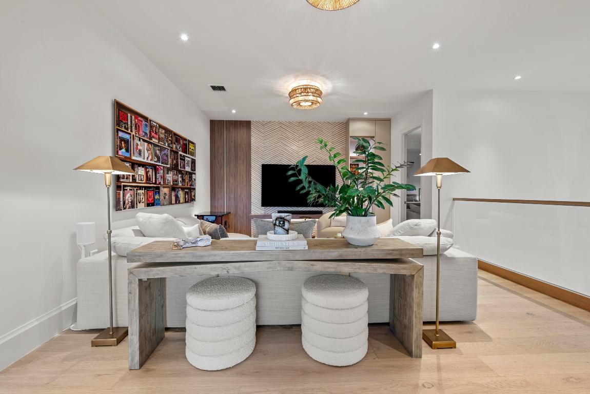 OCEAN HEIGHTS - Residential