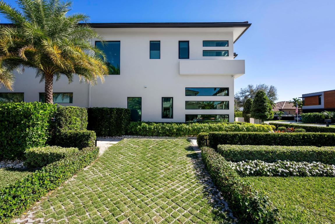 OCEAN HEIGHTS - Residential