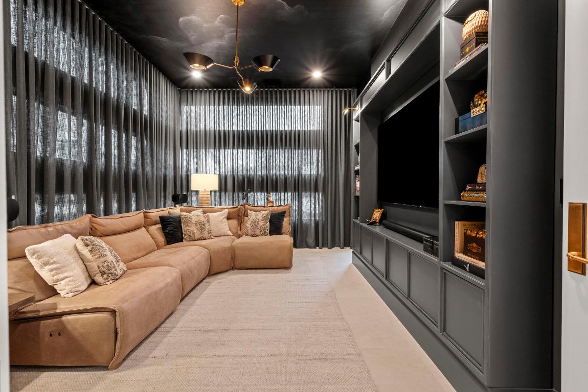 OCEAN HEIGHTS - Residential