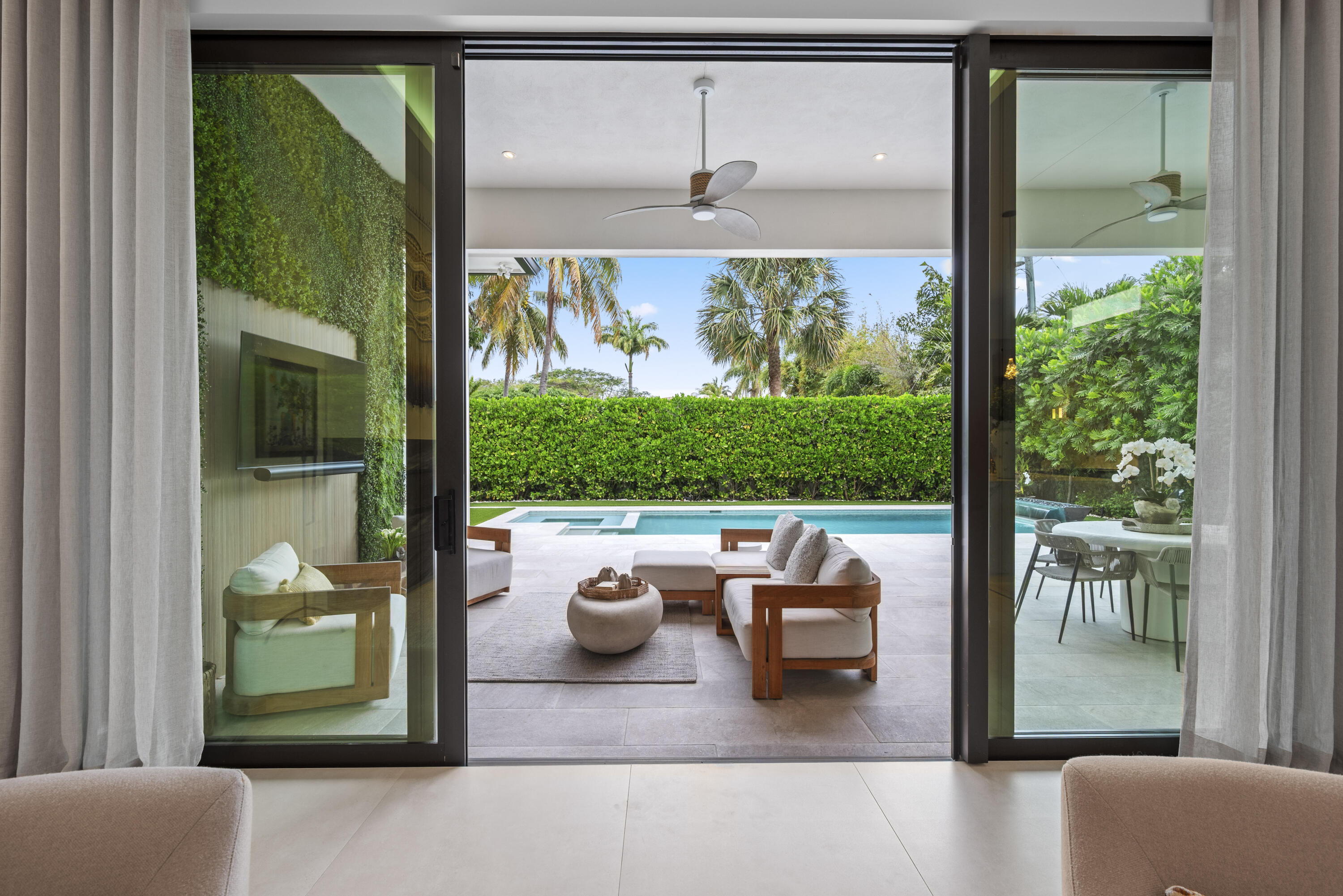 OCEAN HEIGHTS - Residential