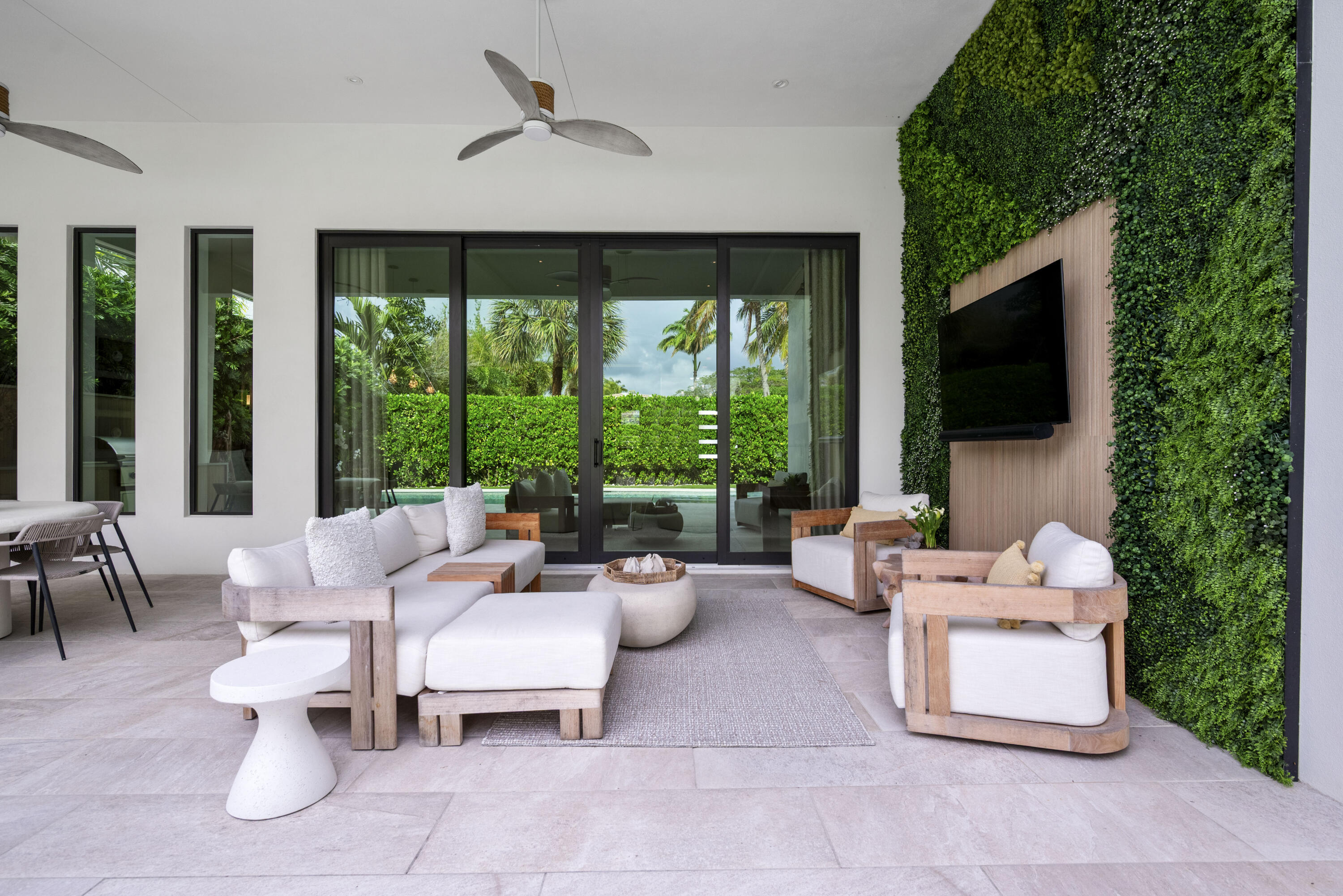 OCEAN HEIGHTS - Residential