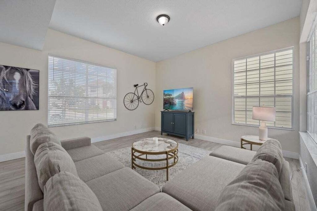 Photo of 1050 Aviary Road, Wellington, FL 33414 (MLS # B26012963)