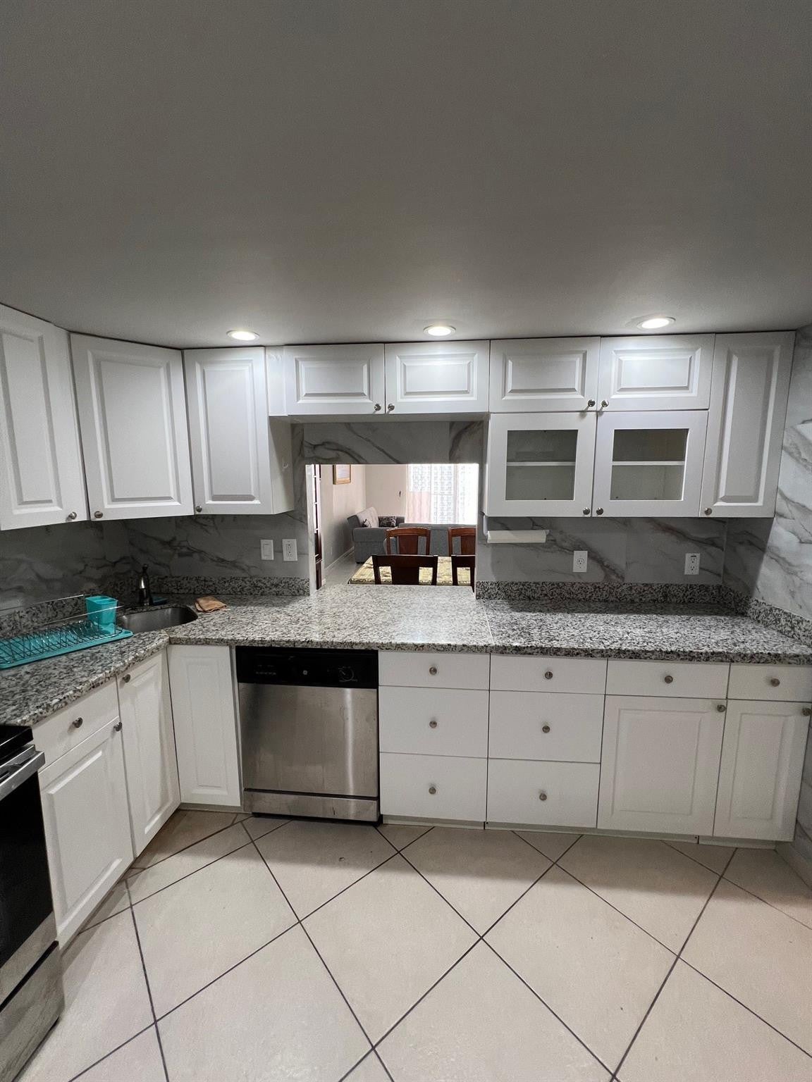 1865 S Ocean Drive 17h, Hallandale Beach FL 33009