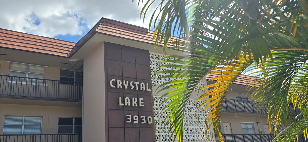 Photo of 3930 Crystal Lake Drive #210, Deerfield Beach, FL 33064 (MLS # F10494321)