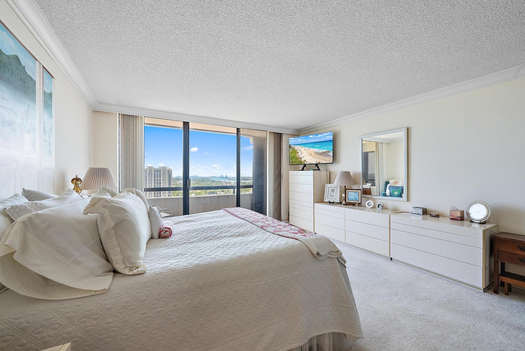 Martinique II - Residential