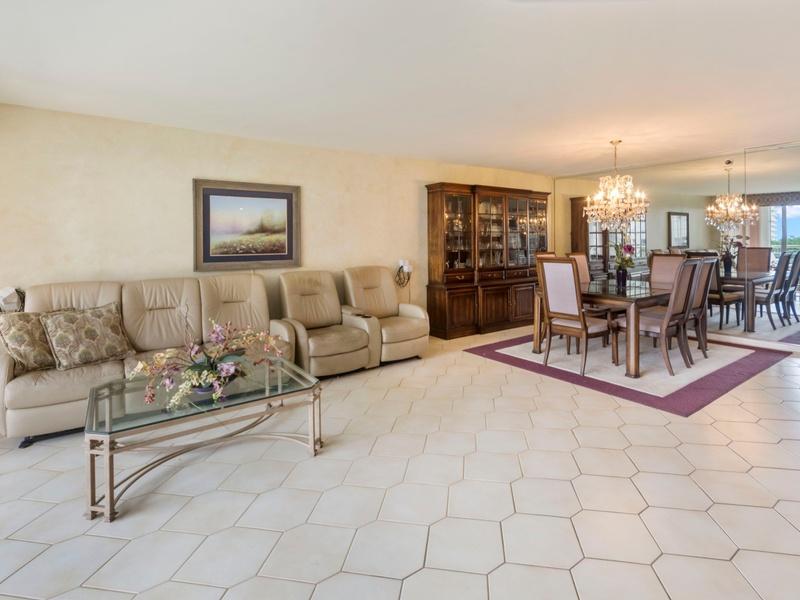 SEA RANCH CLUB - Residential