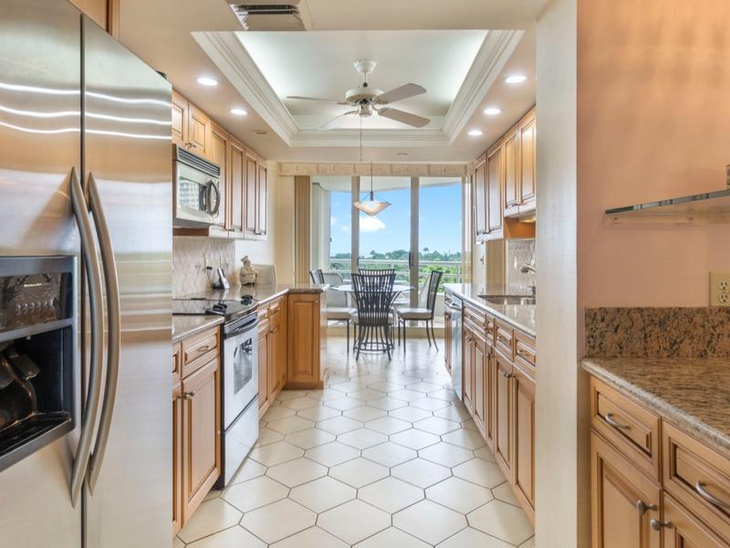 SEA RANCH CLUB - Residential