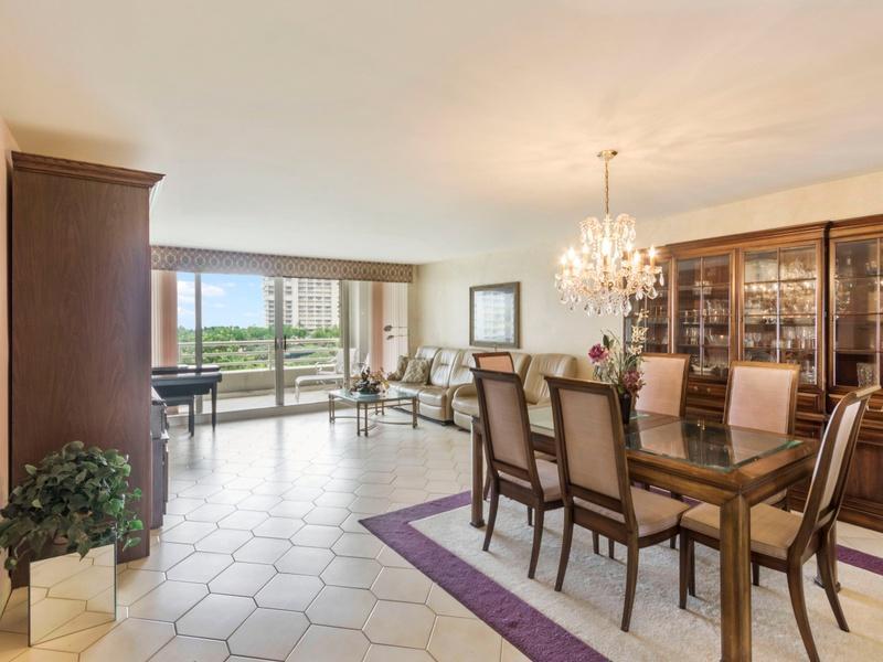 SEA RANCH CLUB - Residential