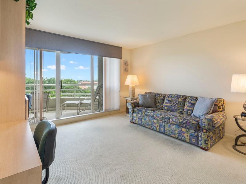 SEA RANCH CLUB - Residential