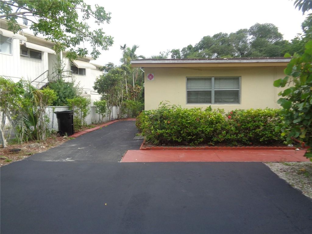 Photo of 3800 SW 2nd Court #1-6, Fort Lauderdale, FL 33312 (MLS # B26021251)
