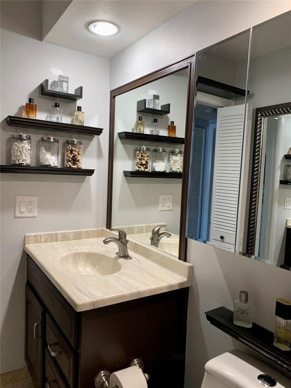 THE WOODS CONDOMINIUM - Residential