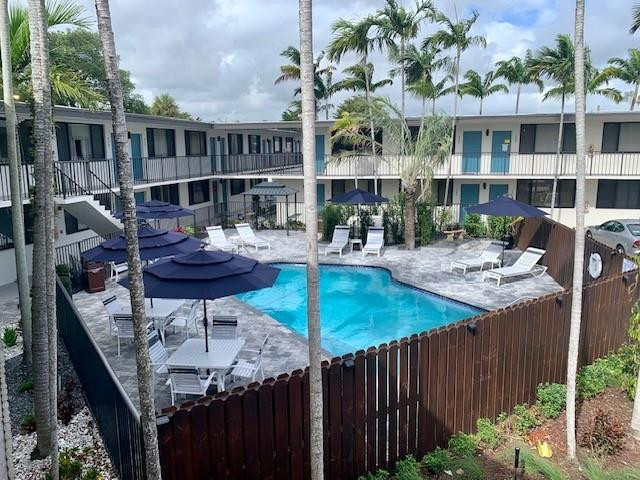 THE WOODS CONDOMINIUM - Residential