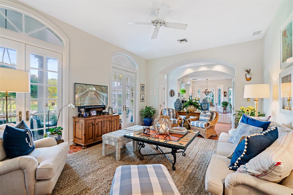 SEMINOLE LANDING - Residential