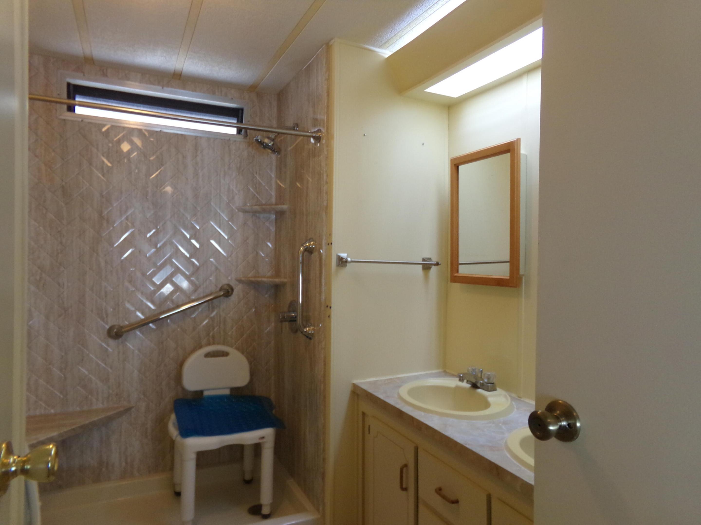 PARRY TRAILER VILLAGE - Residential