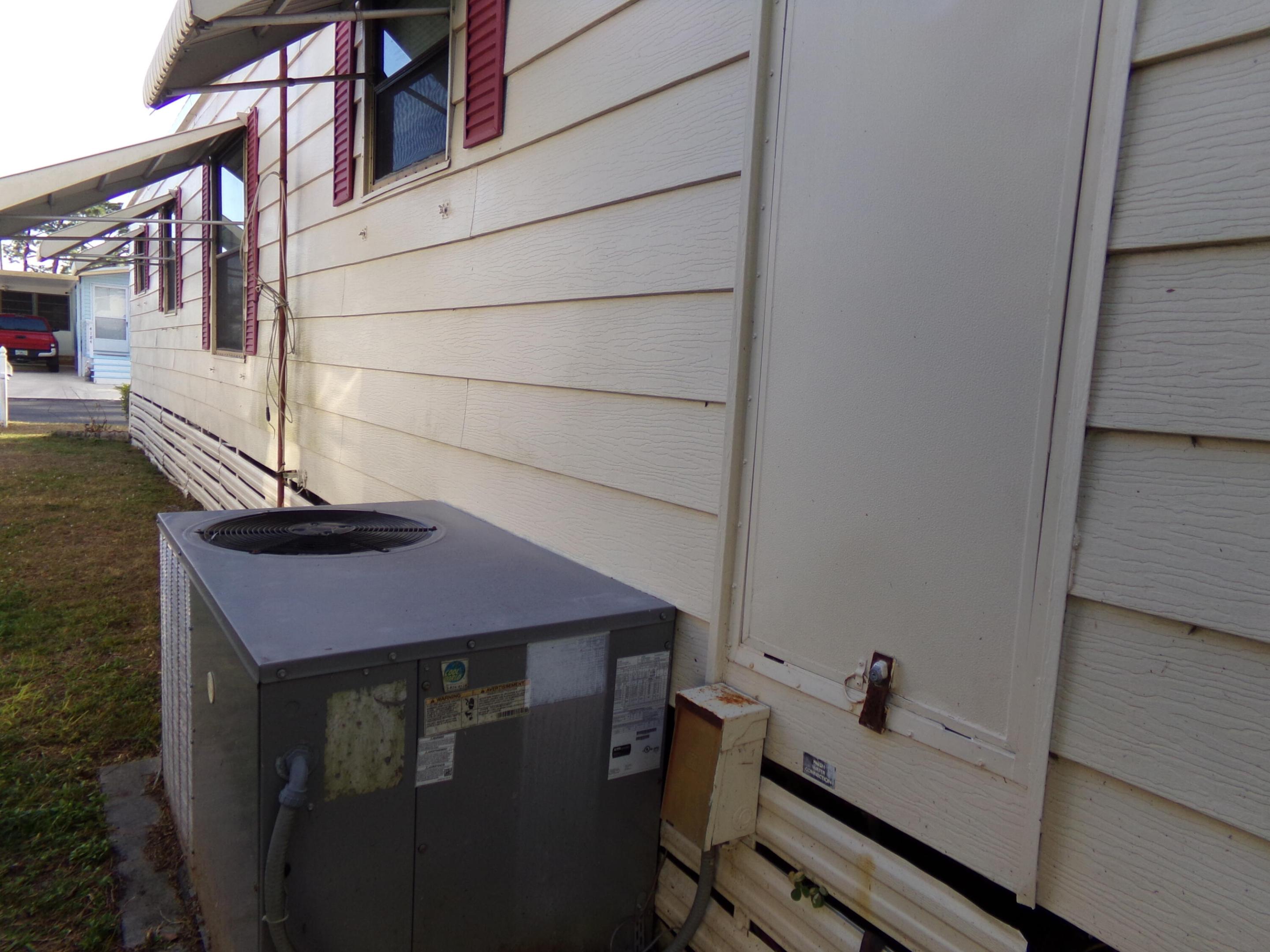 PARRY TRAILER VILLAGE - Residential