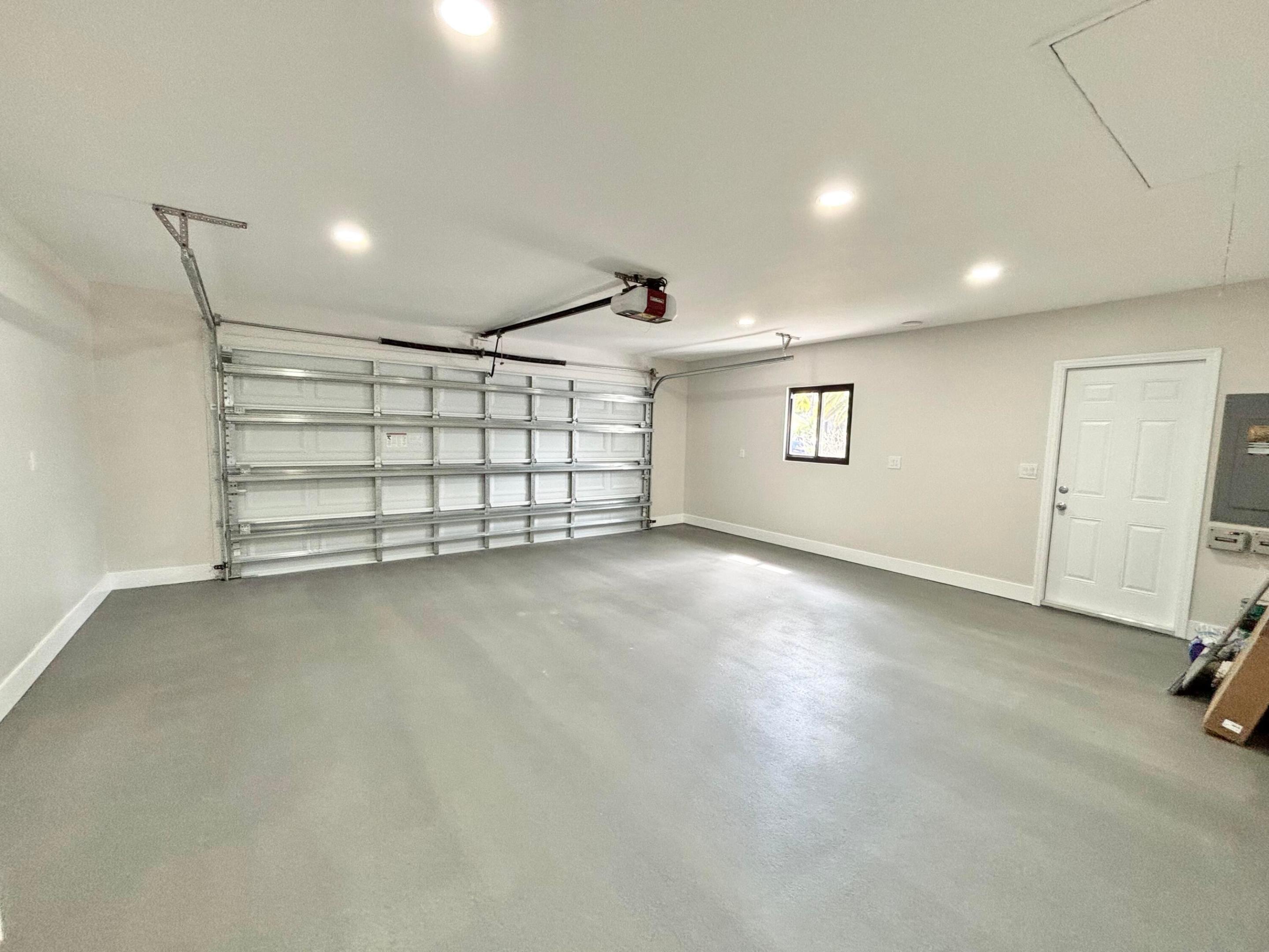 HUNT CLUB / TURTLE CREEK - Residential