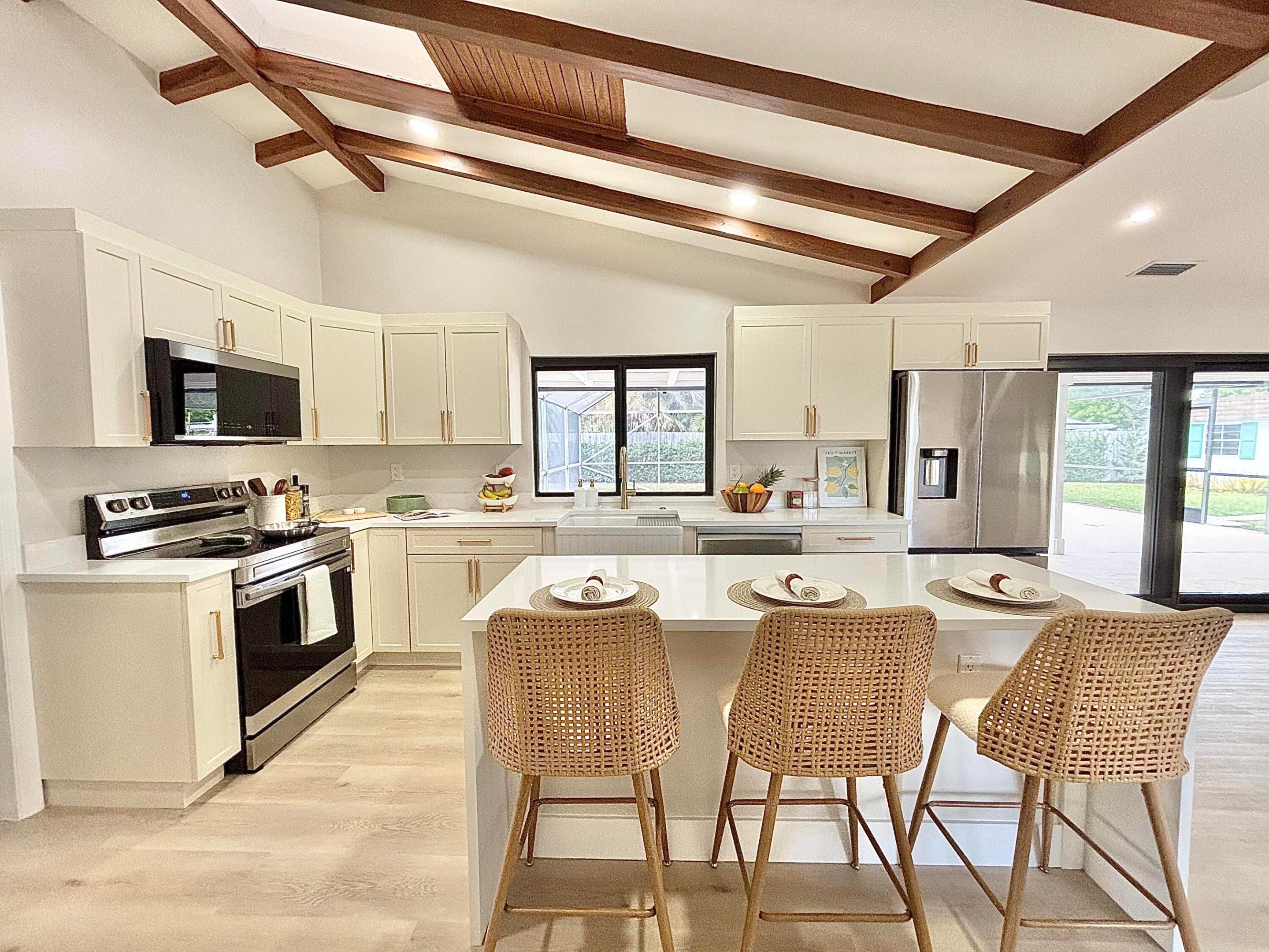 HUNT CLUB / TURTLE CREEK - Residential