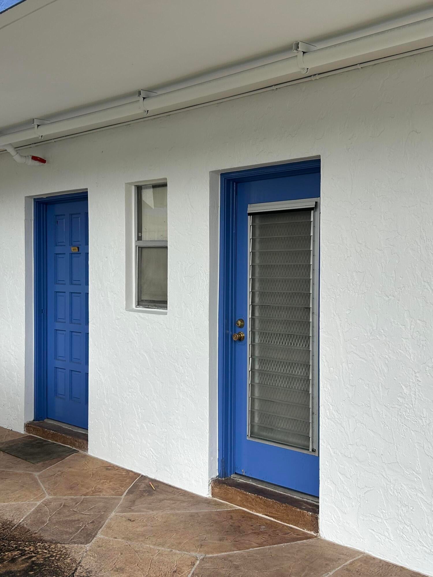 6100 S Falls Cir Drive 105, Lauderhill FL 33319