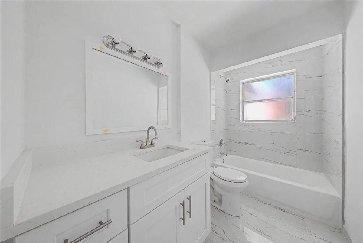 Lake Clarke Shores - Residential