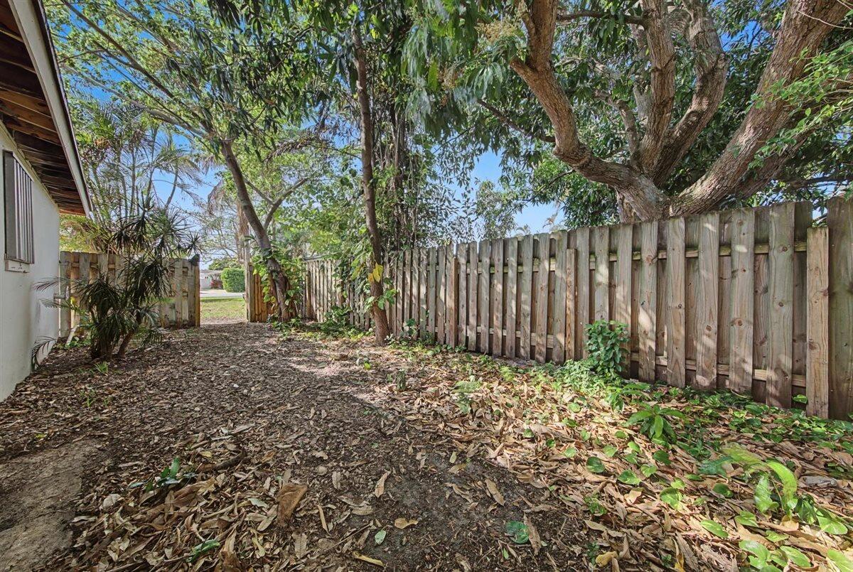 Lake Clarke Shores - Residential