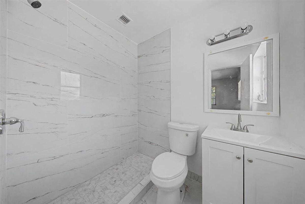 Lake Clarke Shores - Residential