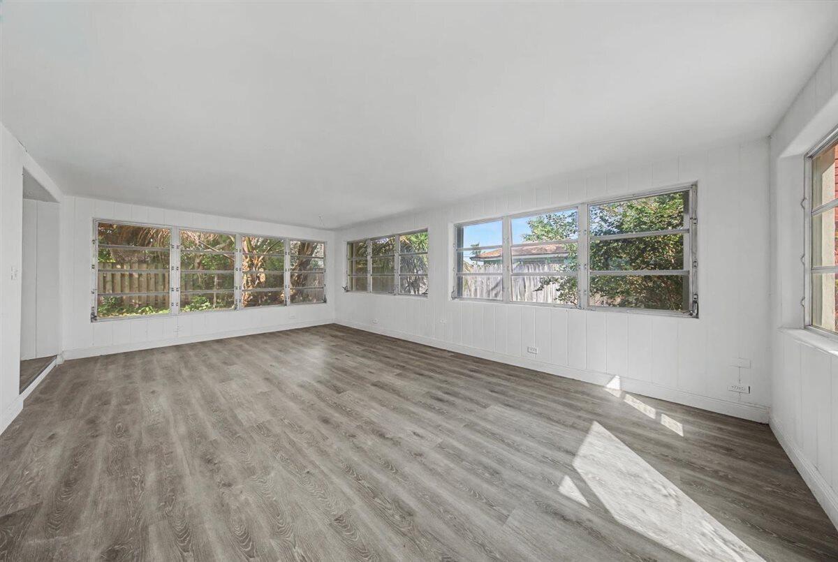 Lake Clarke Shores - Residential