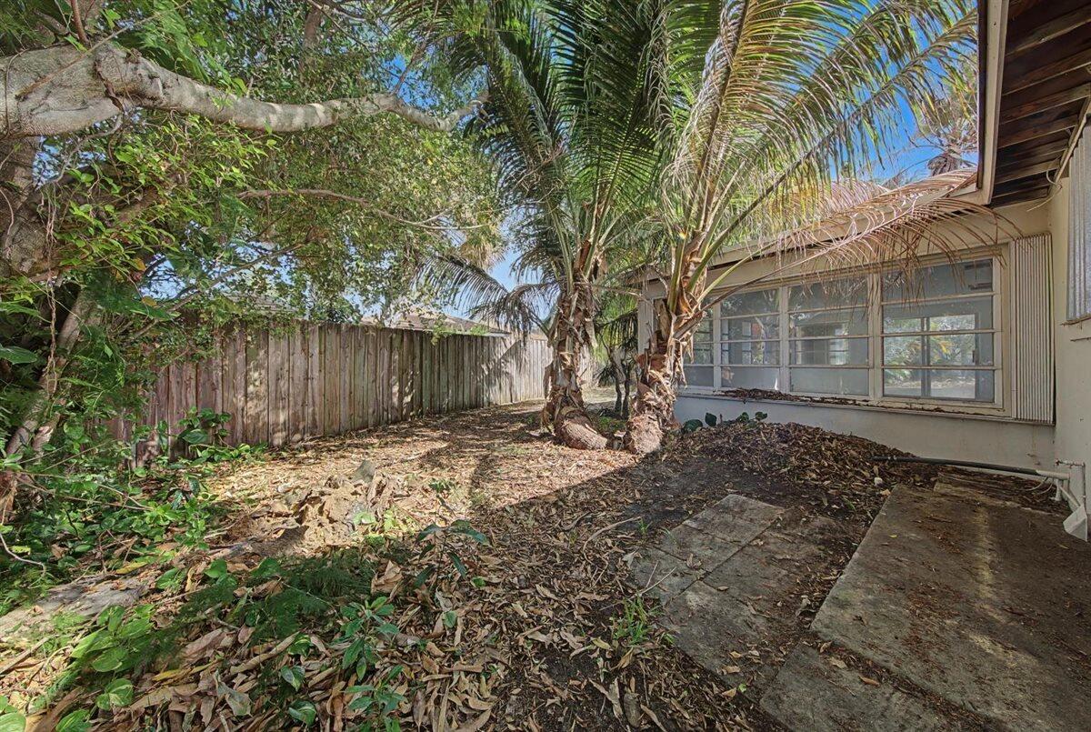 Lake Clarke Shores - Residential