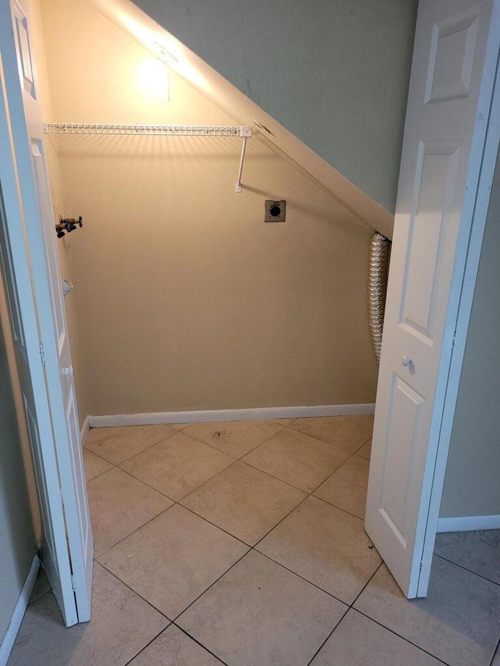 Photo of 2008 S 10th Street #D, Fort Pierce, FL 34950 (MLS # R11102019)