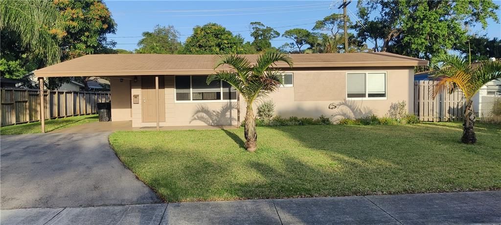 Photo of 2380 SW 34th Ter, Fort Lauderdale, FL 33312 (MLS # F10321350)