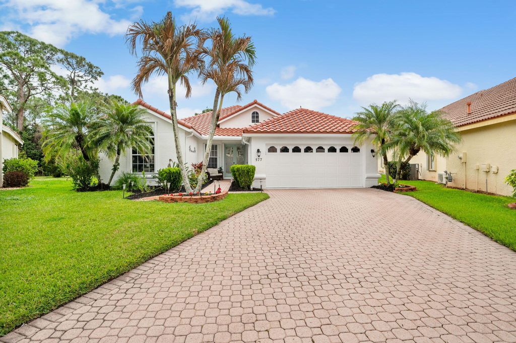 Photo of 577 SW Saint Kitts Cove, Port Saint Lucie, FL 34986 (MLS # B26003072)