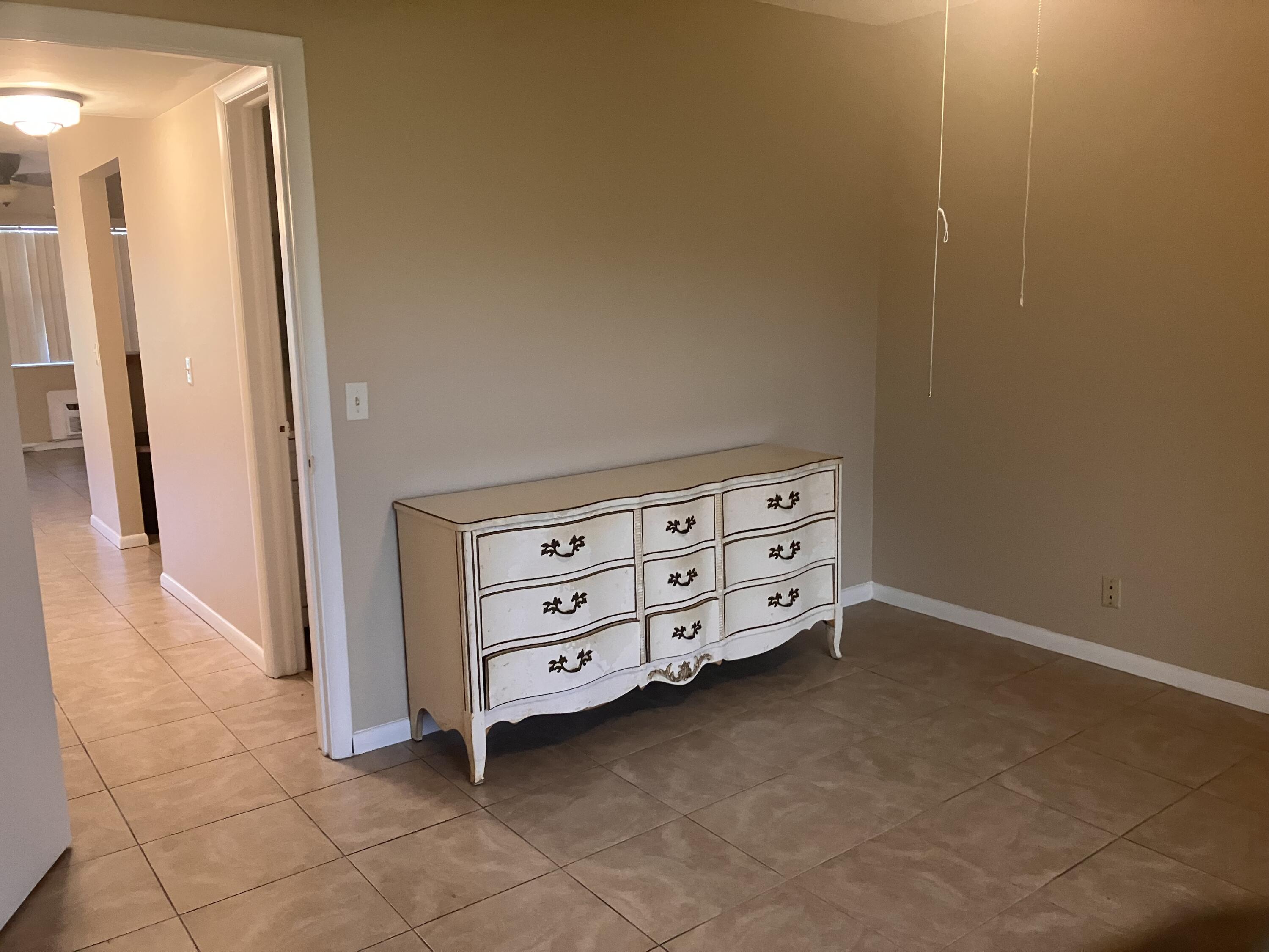 DORCHESTER CONDO - Residential