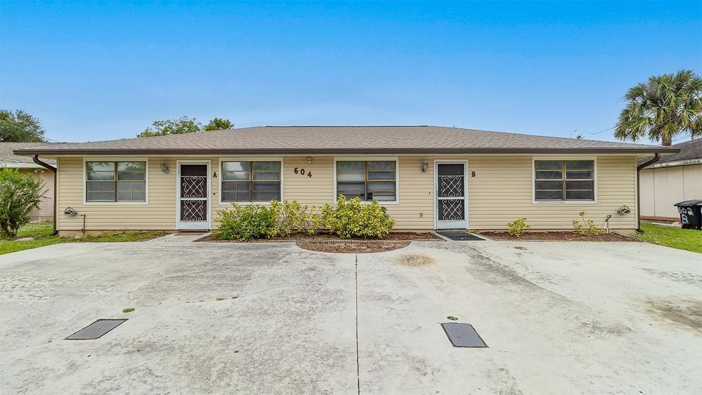 Photo of 604 Roselyn Avenue #A, Fort Pierce, FL 34982 (MLS # R11140588)