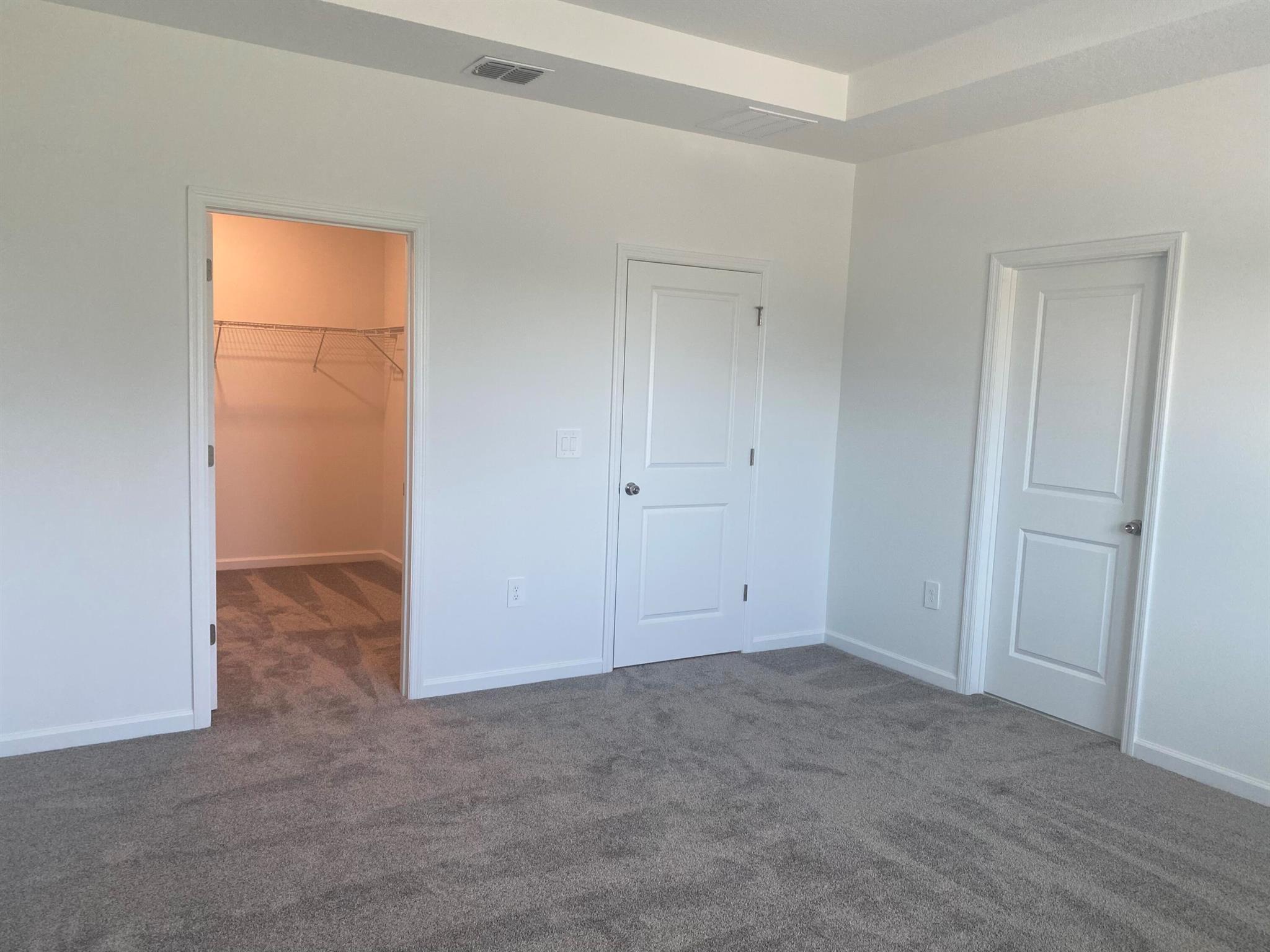 CHATEAU AT ASTONIA - Residential Lease