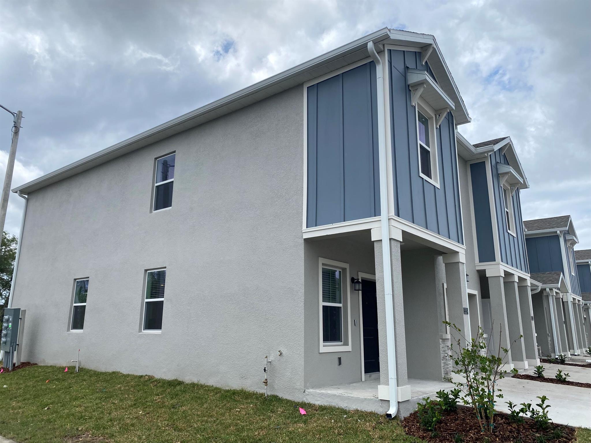 CHATEAU AT ASTONIA - Residential Lease