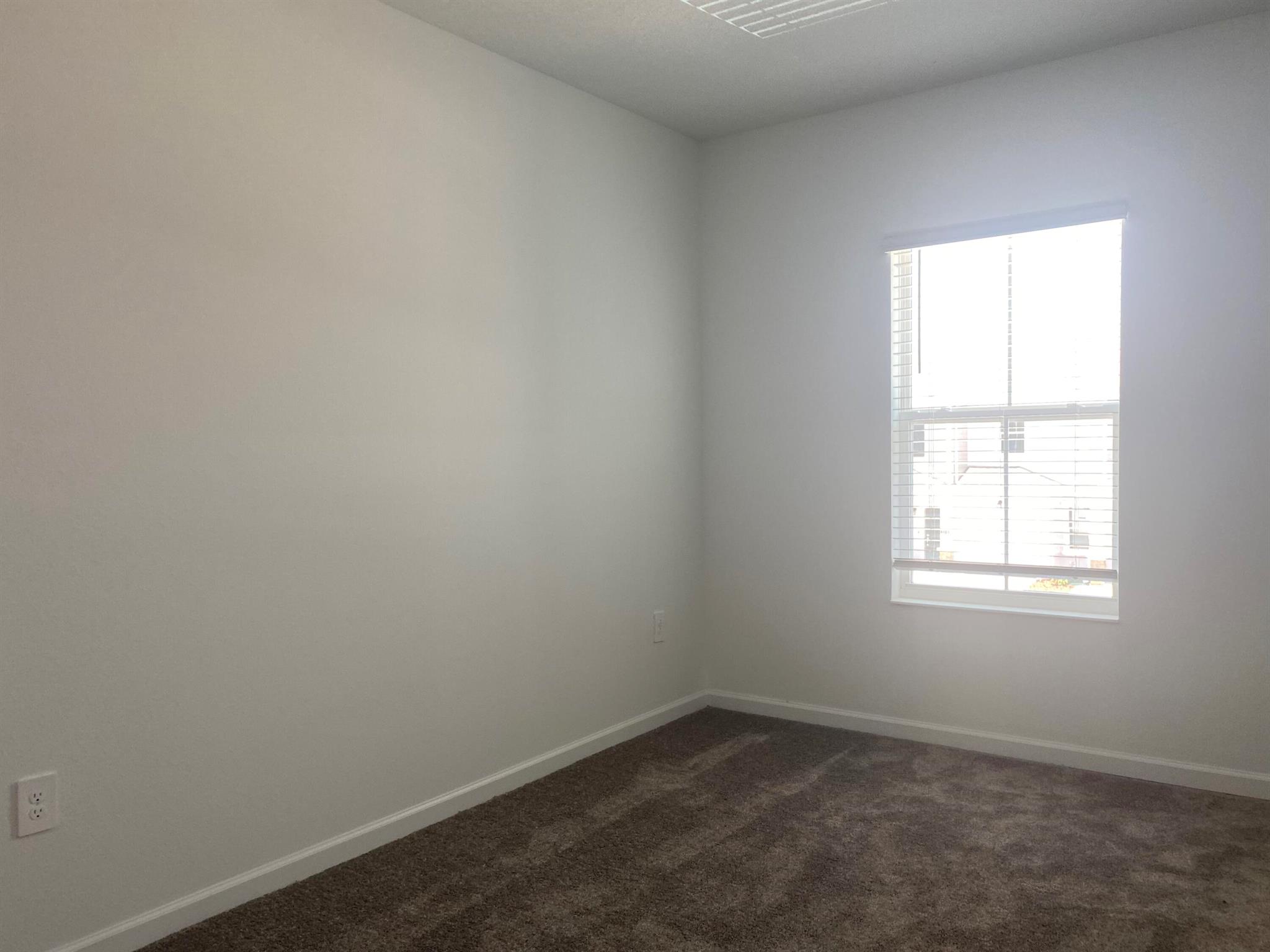 CHATEAU AT ASTONIA - Residential Lease