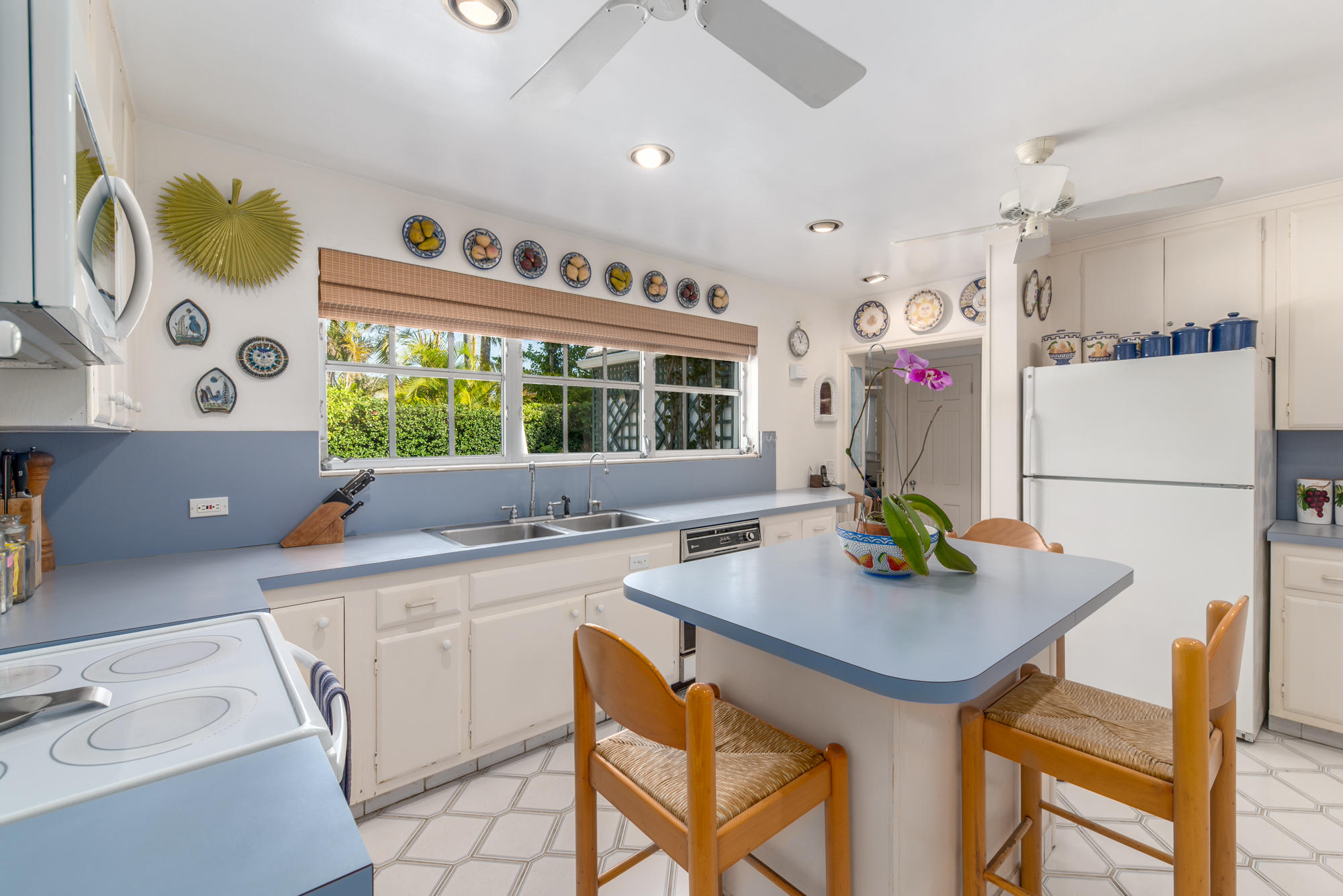 REVERIE - Residential