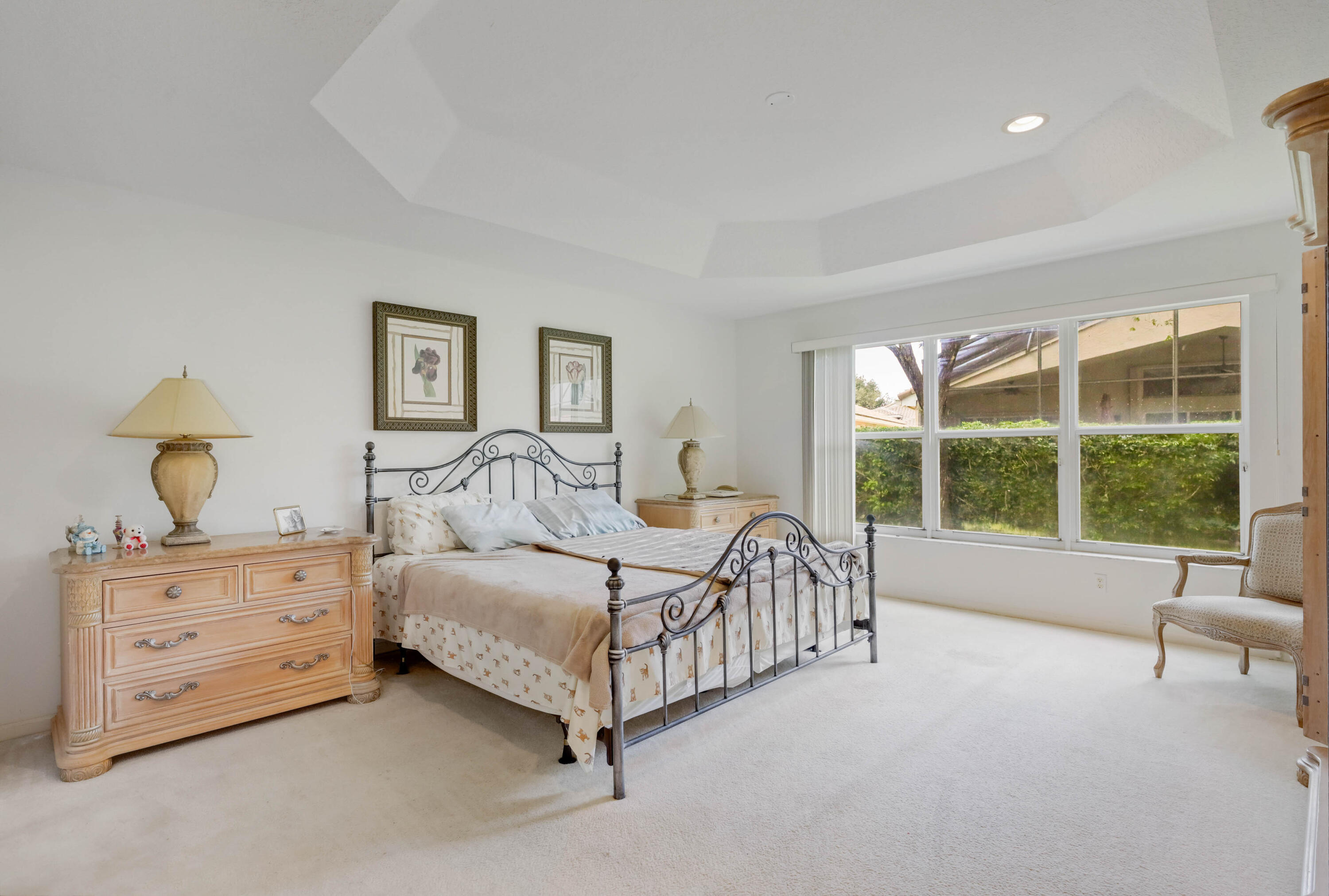 VALENCIA ISLES 3 - Residential