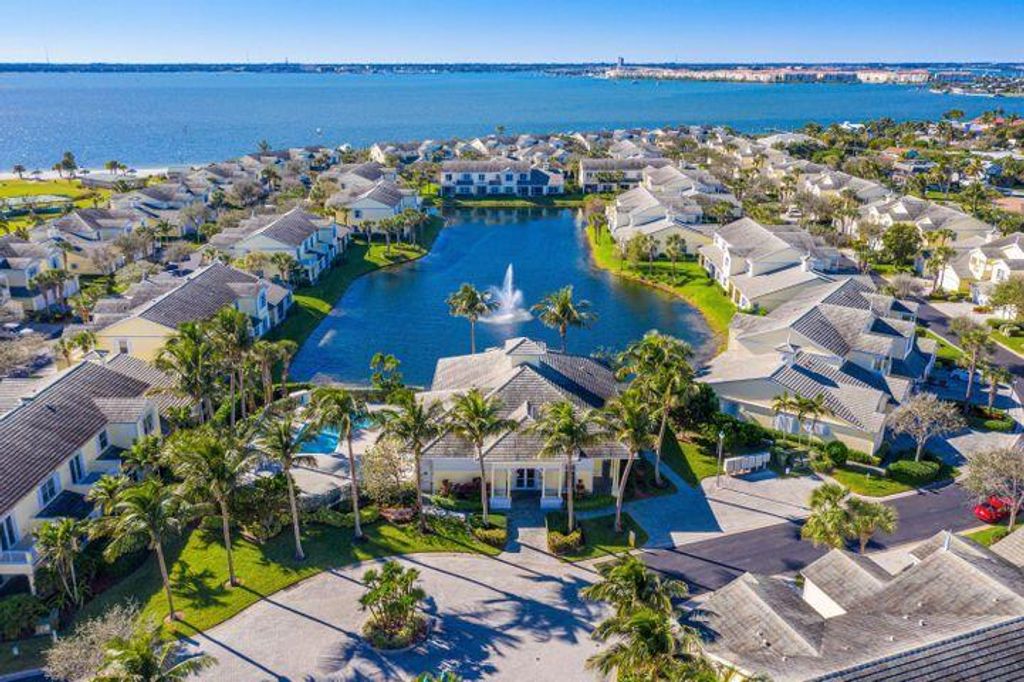 Photo of 1406 Mariner Bay Boulevard, Fort Pierce, FL 34949 (MLS # B26014667)