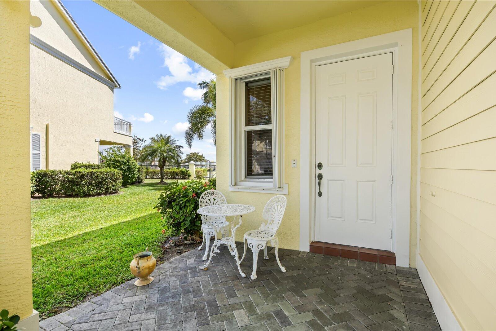 MARINER BAY - Residential