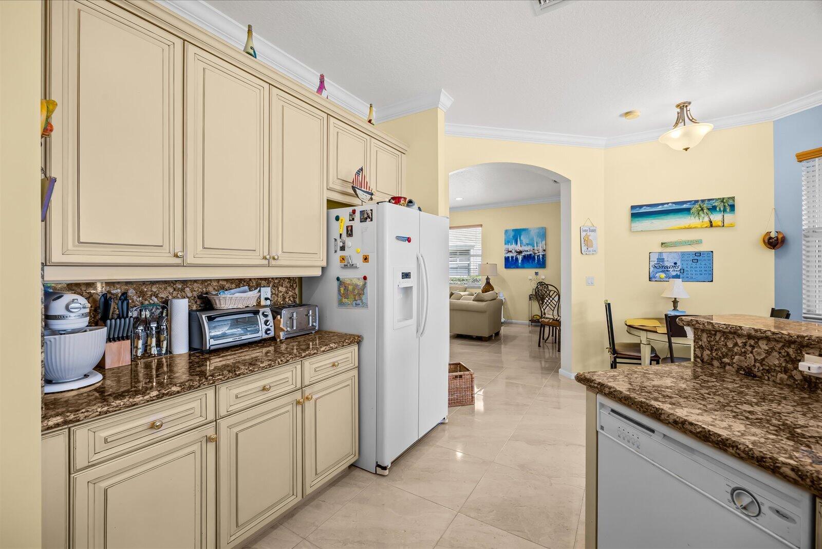 MARINER BAY - Residential