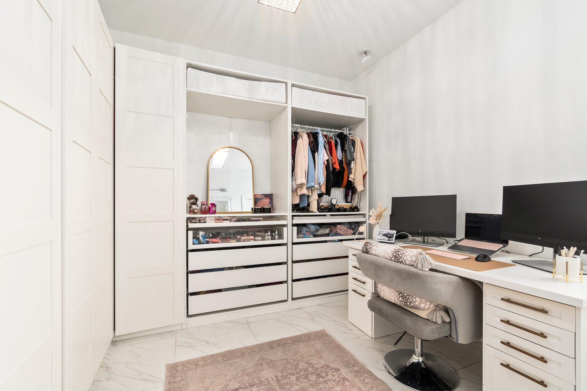 TESORO PRESERVE PLAT NO 5 - Residential Lease