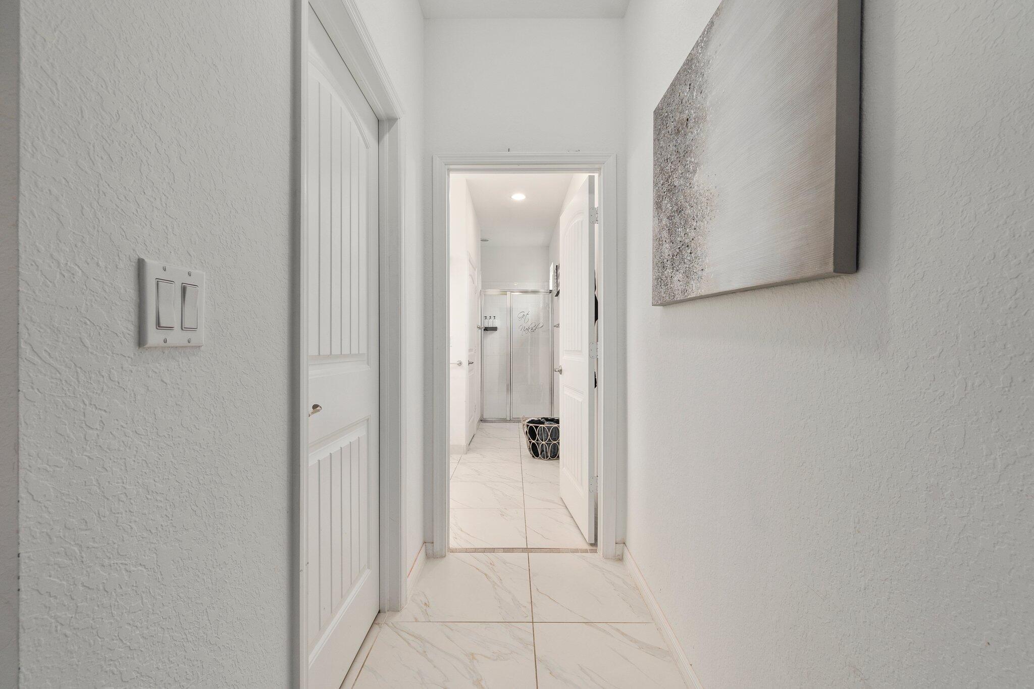 TESORO PRESERVE PLAT NO 5 - Residential Lease