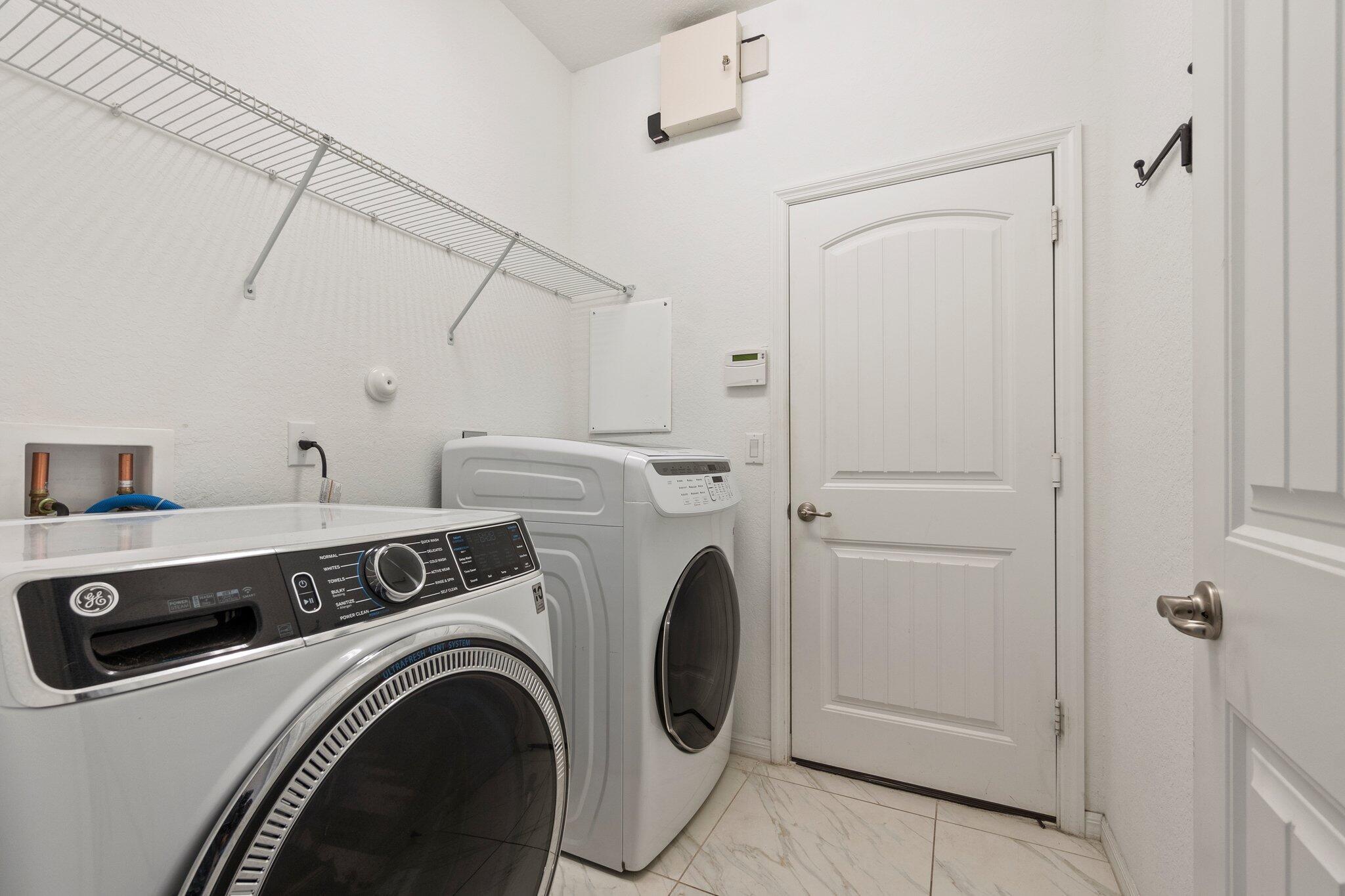 TESORO PRESERVE PLAT NO 5 - Residential Lease