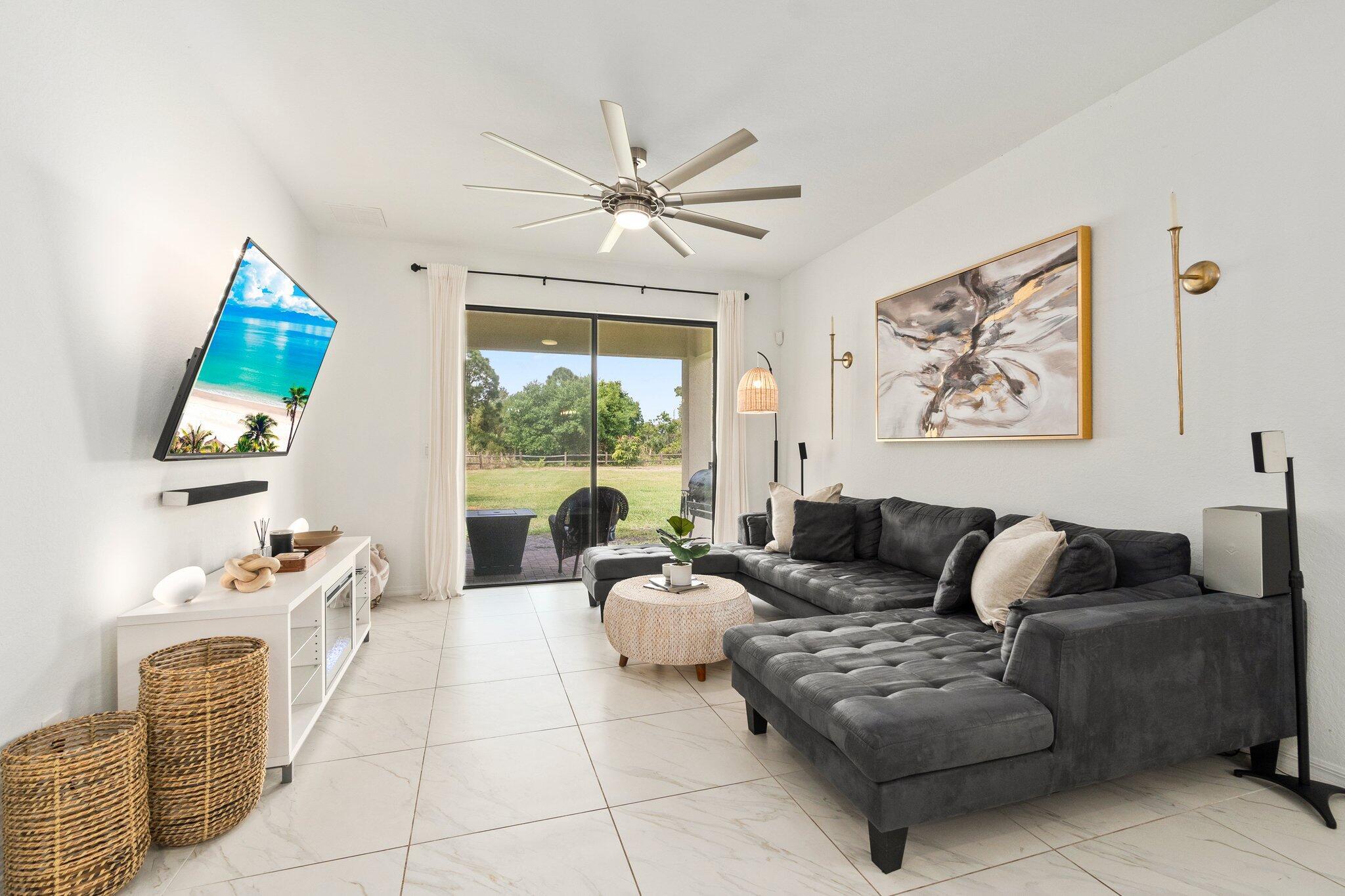 TESORO PRESERVE PLAT NO 5 - Residential Lease