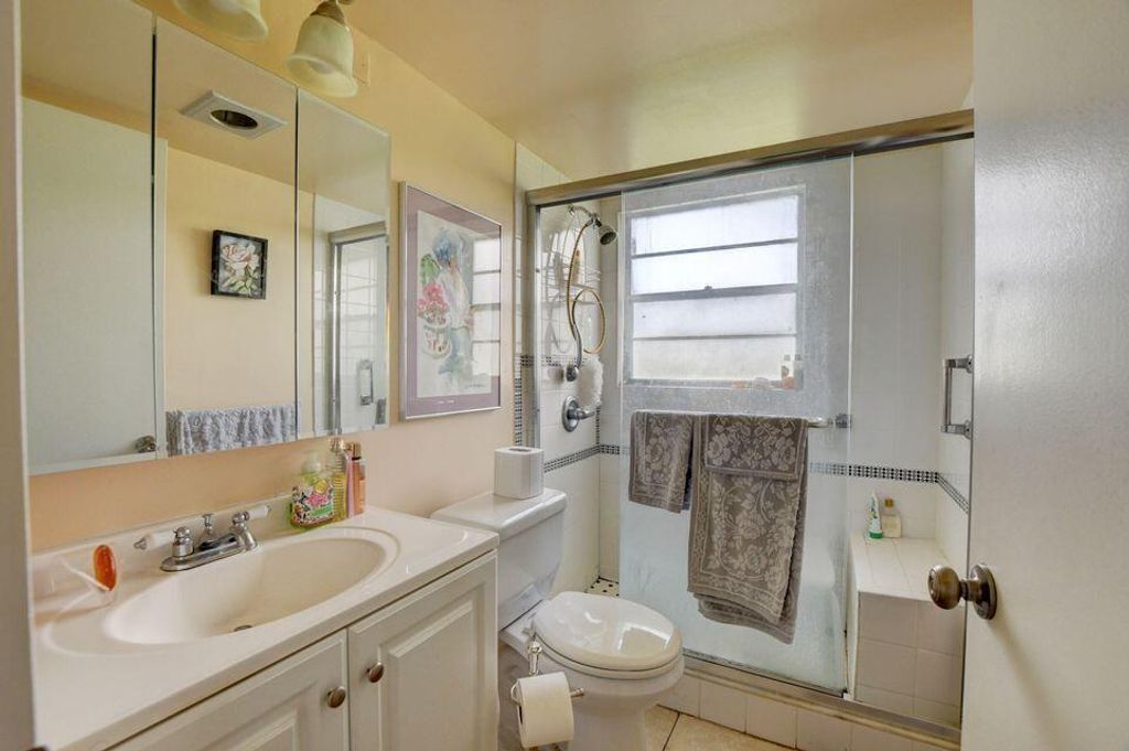 Photo of 137 Fanshaw D, Boca Raton, FL 33434 (MLS # B26024202)