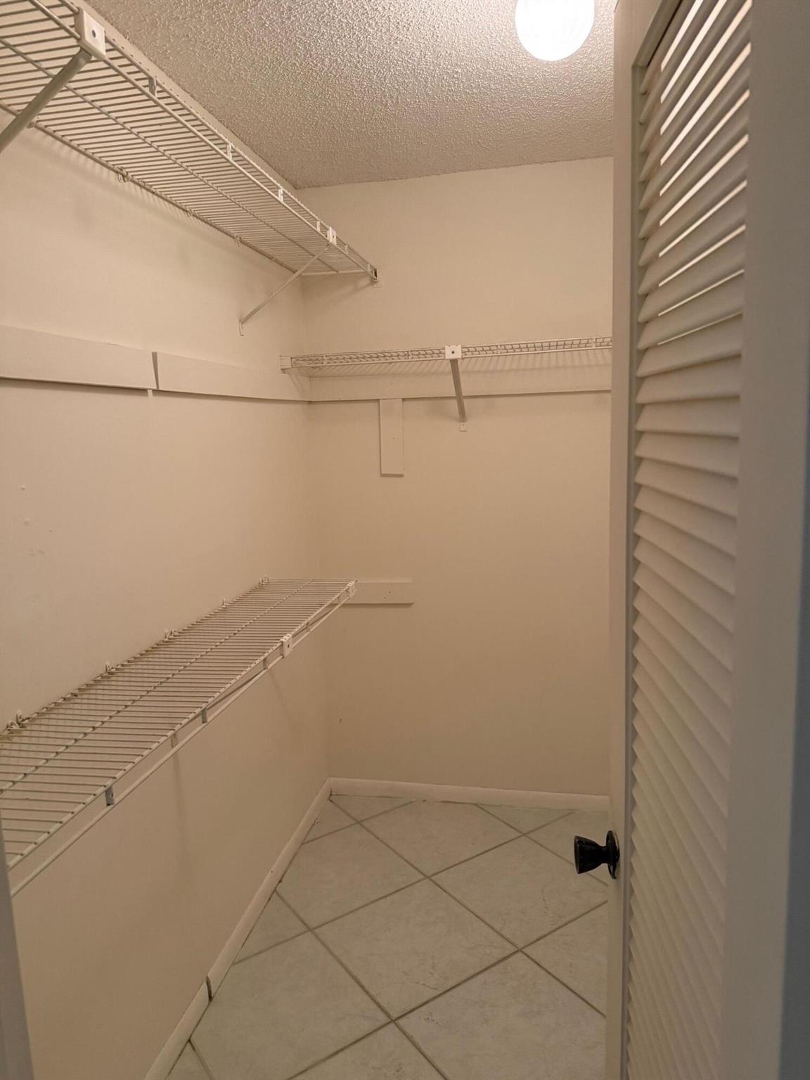 KINGS POINT CAPRI CONDOS - Residential Lease