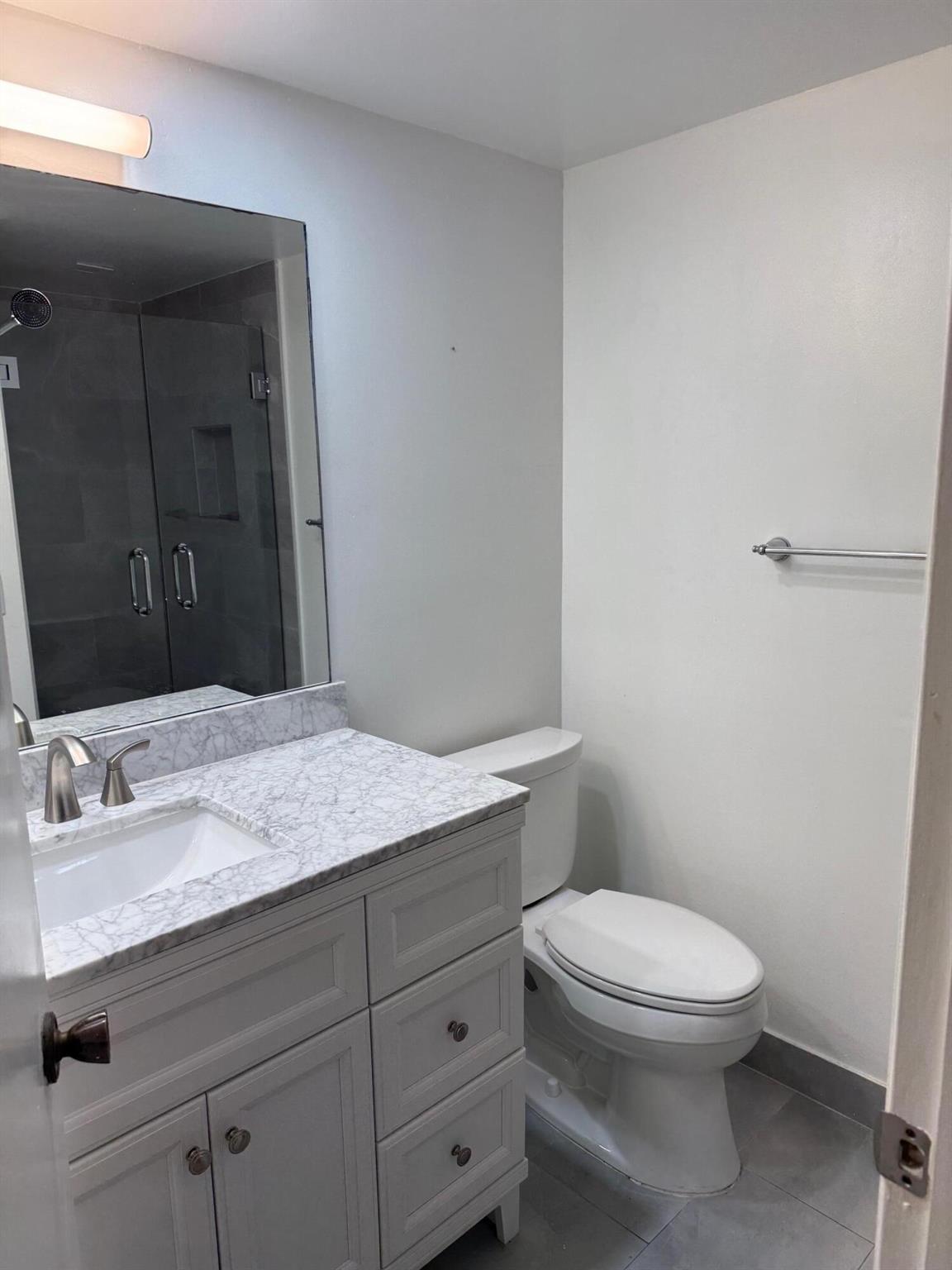 KINGS POINT CAPRI CONDOS - Residential Lease