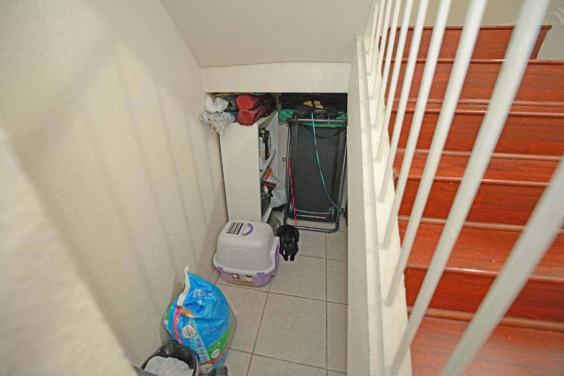 CASTEL GARDENS - Residential Lease